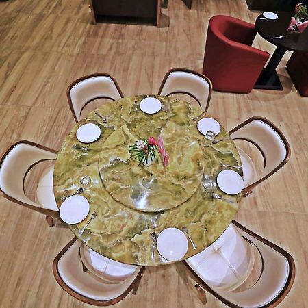 Bindiram Express By Shrigo Hotels Sitapur Muafi Екстер'єр фото